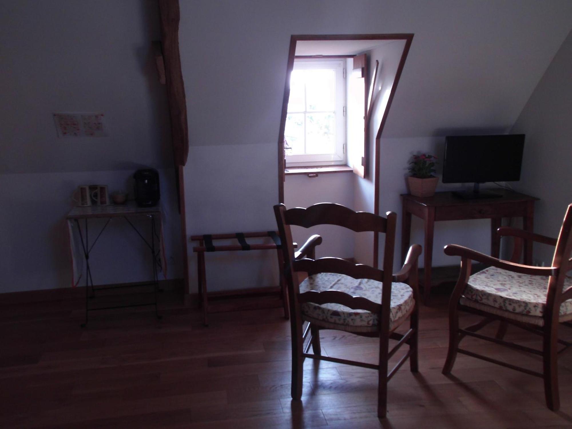 Le Clos Des Tilleuls D Day Home, Chambres D'Hotes, Suite Avec Sauna Privatif, Suite Avec Balneotherapie Privative, En Supplement Option Spa Bain A Remous La Vendelée Pokój zdjęcie