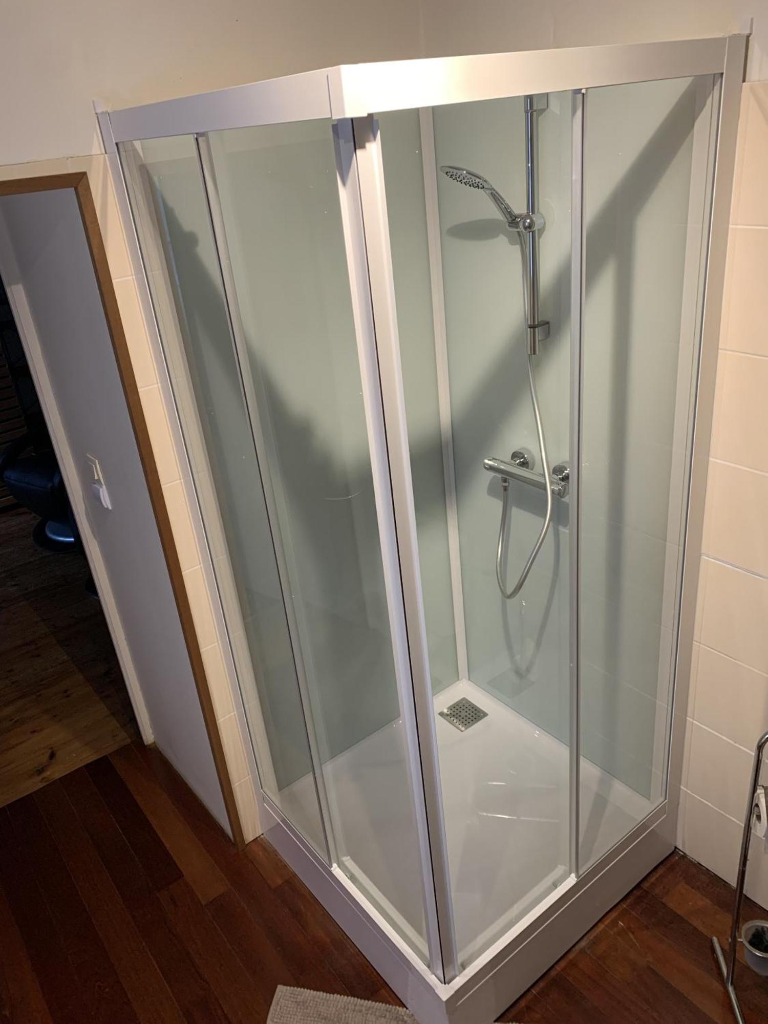 Le Clos Des Tilleuls D Day Home, Chambres D'Hotes, Suite Avec Sauna Privatif, Suite Avec Balneotherapie Privative, En Supplement Option Spa Bain A Remous La Vendelée Pokój zdjęcie