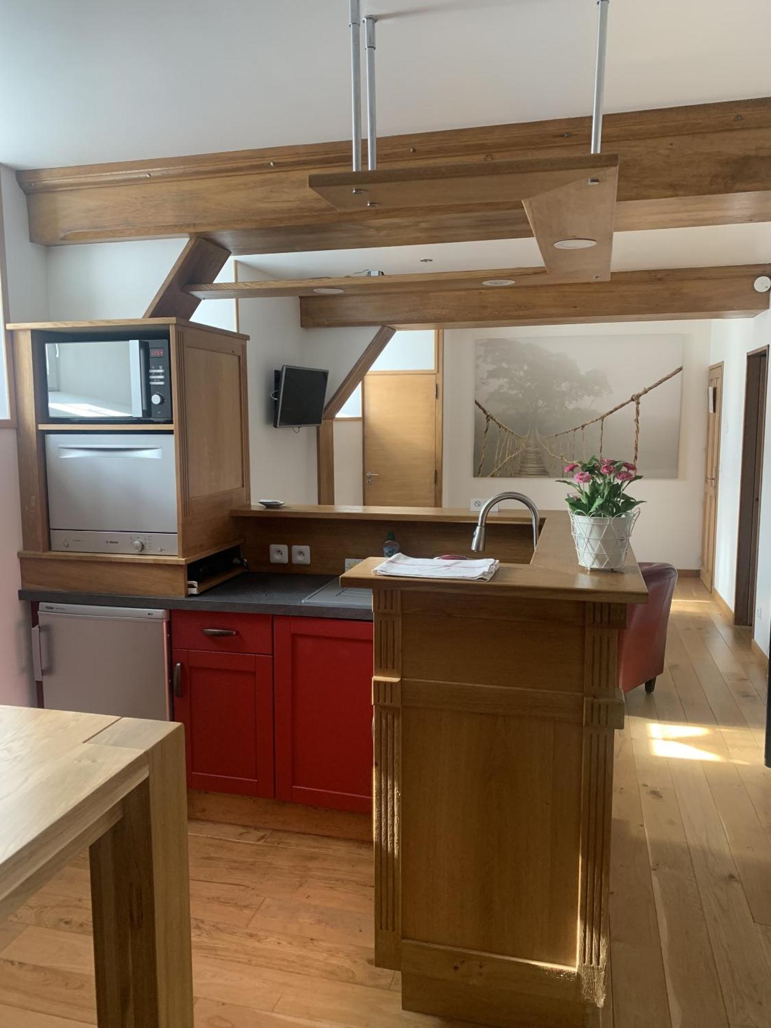 Le Clos Des Tilleuls D Day Home, Chambres D'Hotes, Suite Avec Sauna Privatif, Suite Avec Balneotherapie Privative, En Supplement Option Spa Bain A Remous La Vendelée Zewnętrze zdjęcie